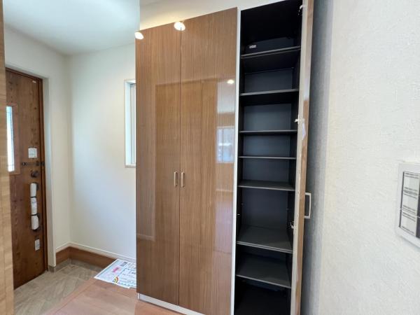 綾瀬市上土棚中2丁目 玄関