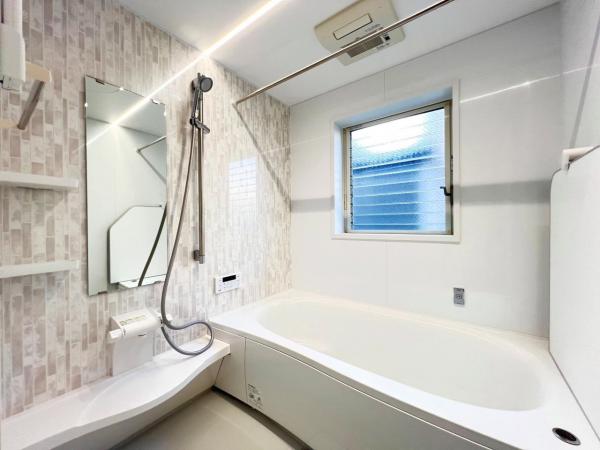 横浜市青葉区大場町　中古戸建て 浴室