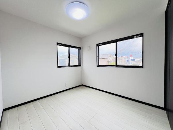 柏市中原1丁目　戸建 洋室