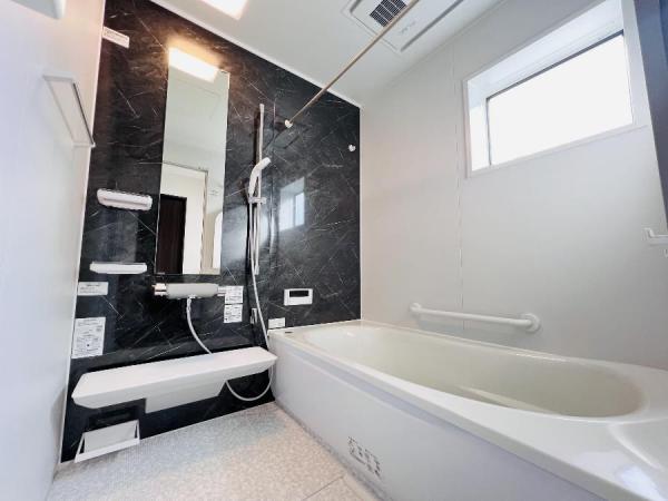 柏市中原1丁目　戸建 浴室