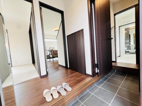 柏市中原1丁目　戸建 玄関