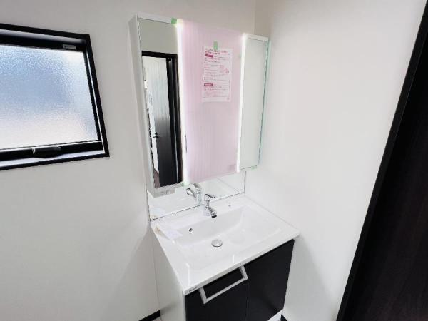 柏市中原1丁目　戸建 洗面化粧台