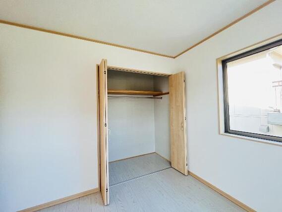 市原市青葉台6丁目　築後未入居戸建 収納
