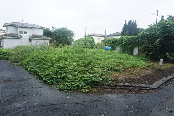 八街市朝日　建築条件無し売地 現地土地写真