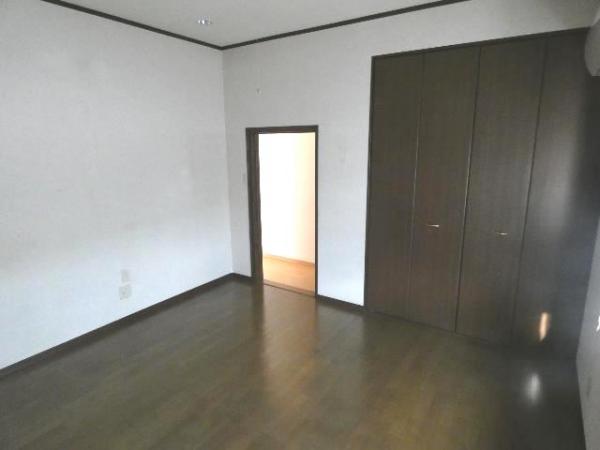 枚方市翠香園町　中古 洋室
