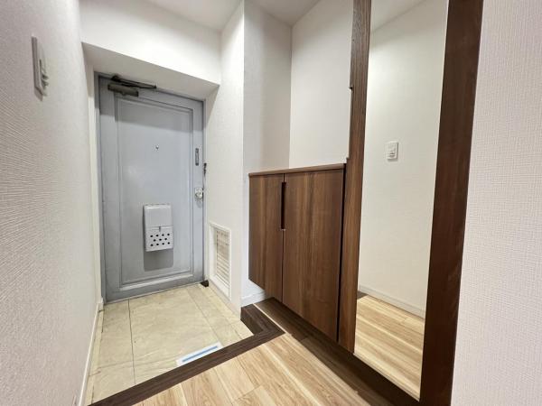 ニュー狭山マンション 玄関