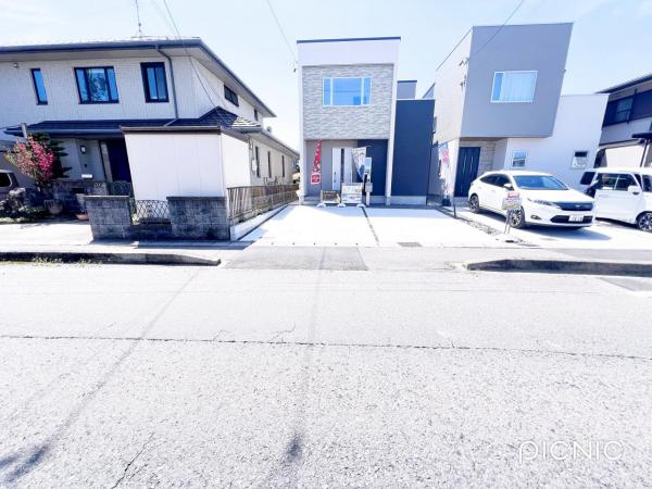丹羽郡大口町余野1期 前面道路含む現地写真