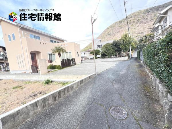 沼津市下香貫大久保　土地 前面道路含む現地写真
