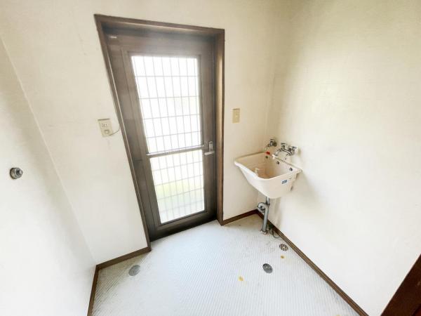 小田原市鴨宮 中古戸建 ランドリースペース