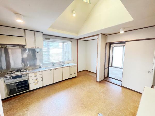 小田原市鴨宮 中古戸建 ダイニングキッチン