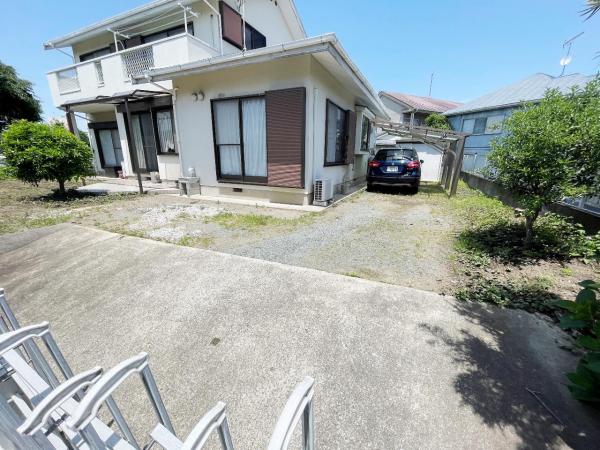 小田原市鴨宮 中古戸建 駐車場