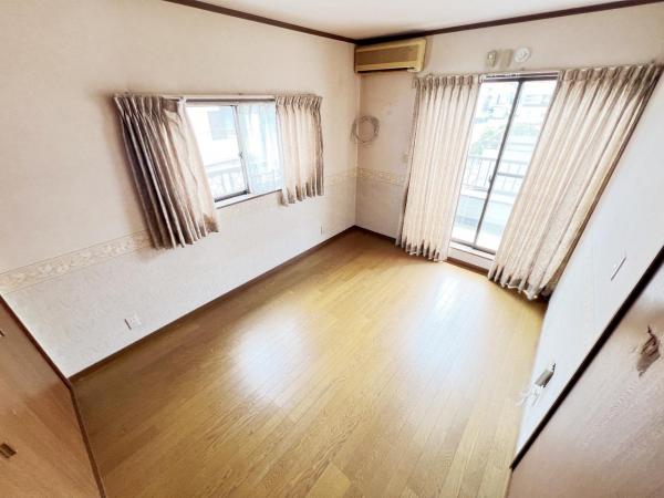 中郡二宮町二宮 中古戸建 寝室