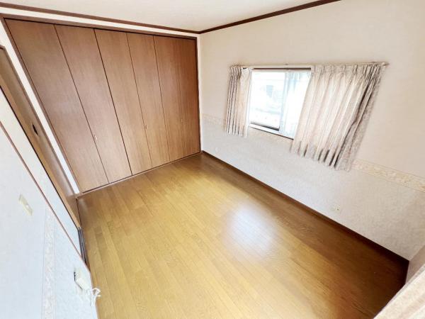 中郡二宮町二宮 中古戸建 洋室