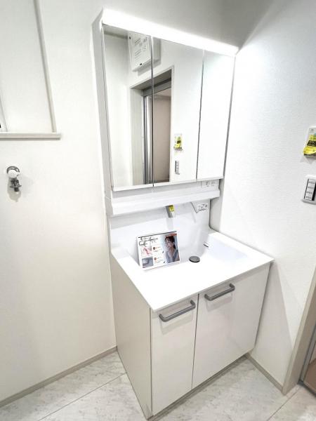 昭島市中神町２丁目 戸建 洗面化粧台