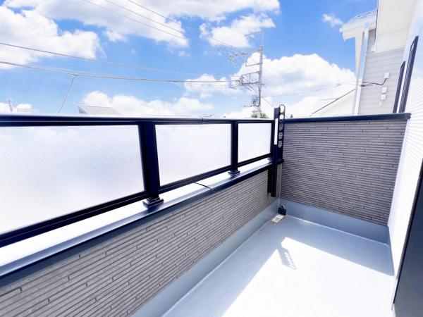 昭島市中神町２丁目 戸建 バルコニー