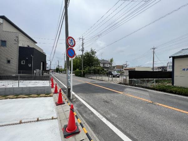 茂原市町保 戸建 前面道路含む現地写真
