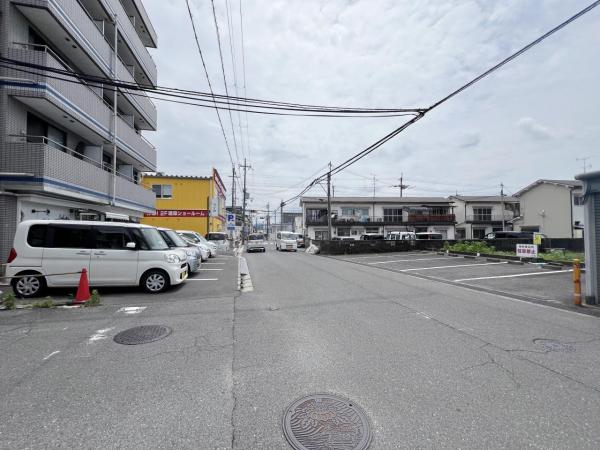 枚方市大峰元町２丁目 戸建 前面道路含む現地写真