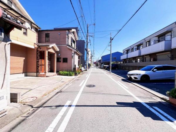 堺市堺区賑町４丁 中古戸建 前面道路含む現地写真