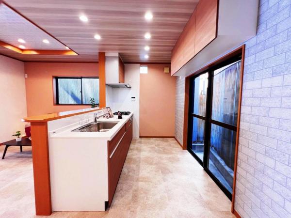 堺市堺区賑町４丁 中古戸建 キッチン