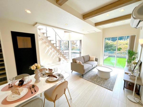 秦野市曽屋 戸建 リビング