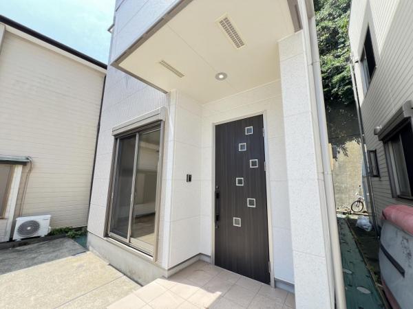 横須賀市鴨居２丁目 中古戸建 玄関