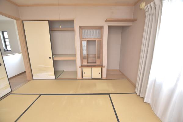 久喜市砂原１丁目 中古戸建 収納