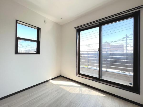 座間市新田宿 中古戸建 洋室