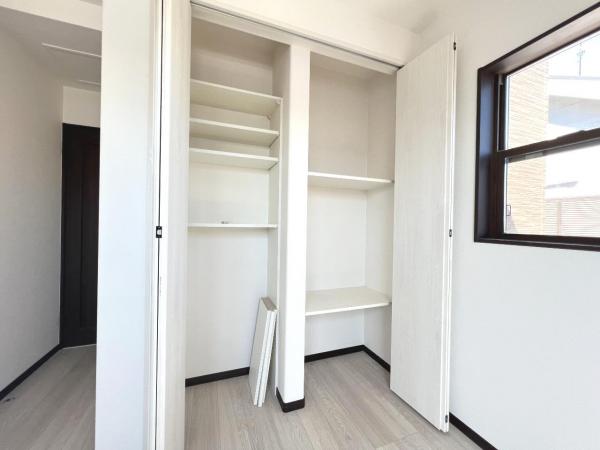 座間市新田宿 中古戸建 収納