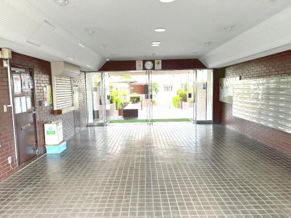 第二サンライズ伊奈 エントランスホール