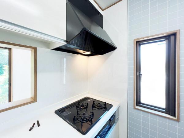 秦野市曽屋 中古一戸建 キッチン