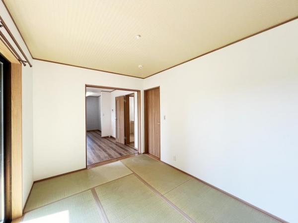 秦野市曽屋 中古一戸建 和室