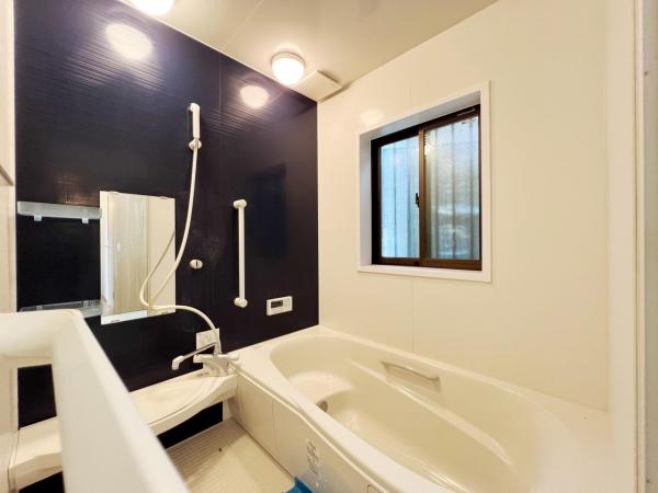 秦野市曽屋 中古一戸建 浴室