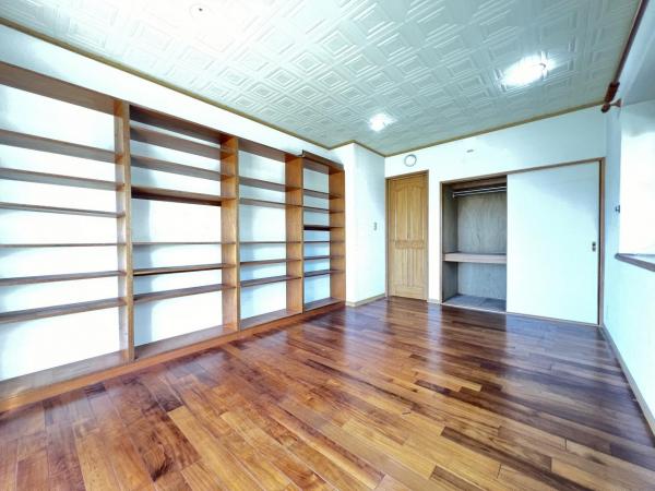 横須賀市池上４丁目 中古戸建 収納