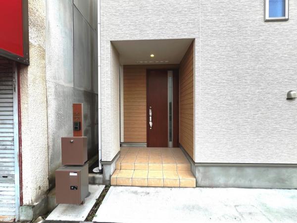 東大和奈良橋六丁目 玄関