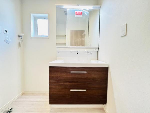 横浜市旭区上白根2丁目 洗面化粧台
