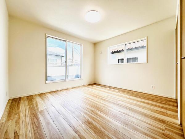 横浜市旭区上白根2丁目 寝室