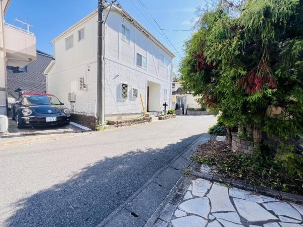 柏市大室 中古戸建 前面道路含む現地写真