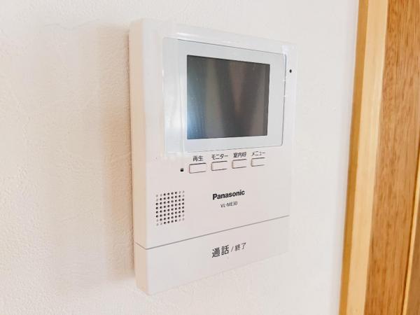 柏市大室 中古戸建 TVモニター付きインターフォン