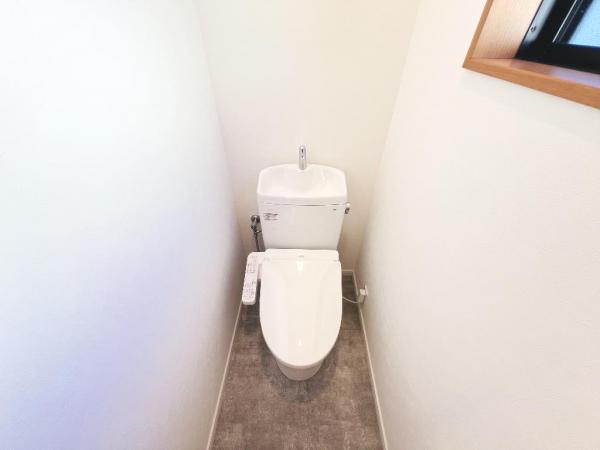 柏市大室 中古戸建 トイレ