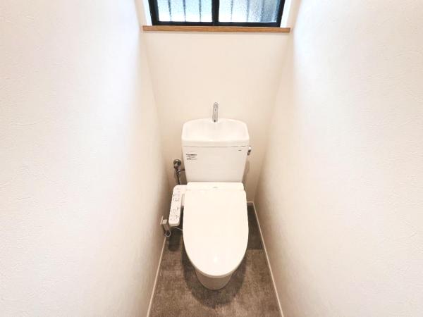 柏市大室 中古戸建 トイレ