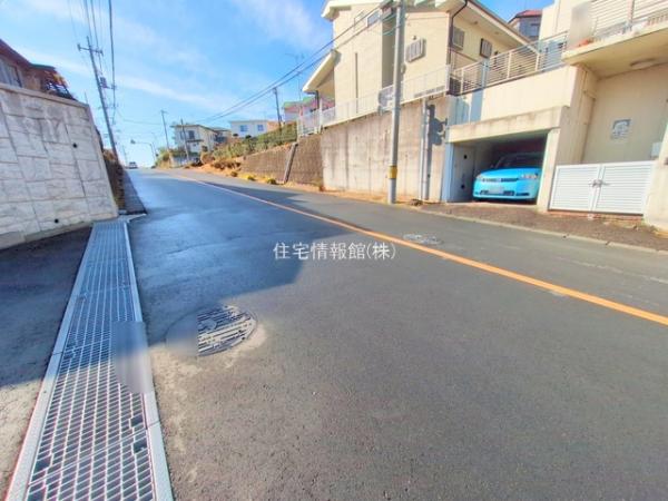 町田市上小山田町 