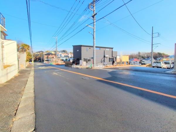 町田市上小山田町 