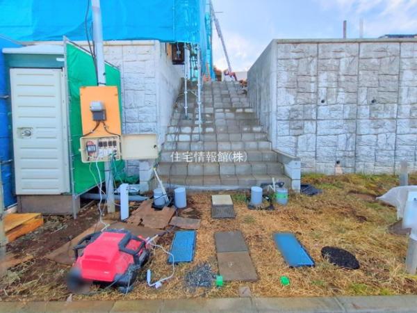 町田市上小山田町 