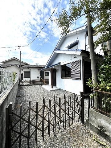 厚木市妻田東１丁目 中古戸建 駐車場