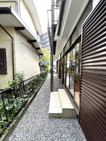 厚木市妻田東１丁目 中古戸建 庭