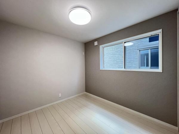 横須賀市大矢部５丁目 洋室