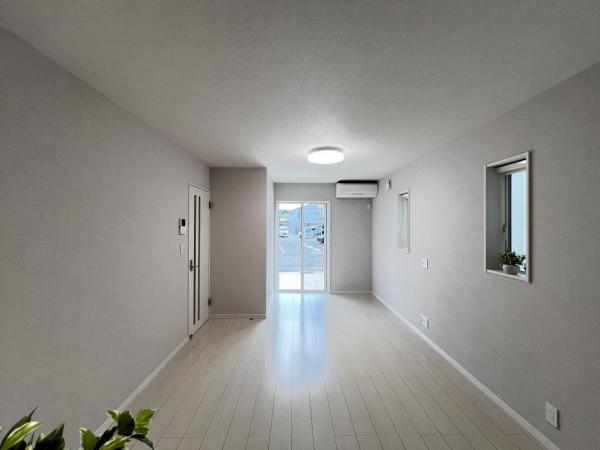 横須賀市大矢部５丁目 リビング