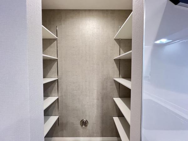 横須賀市大矢部５丁目 収納