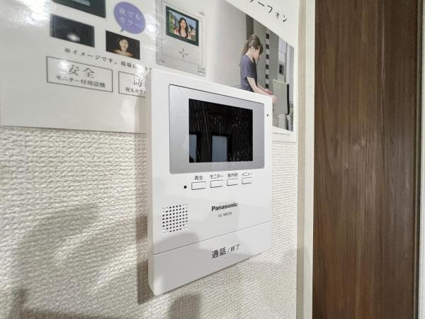 越谷市下間久里(567ー30) TVモニター付きインターフォン