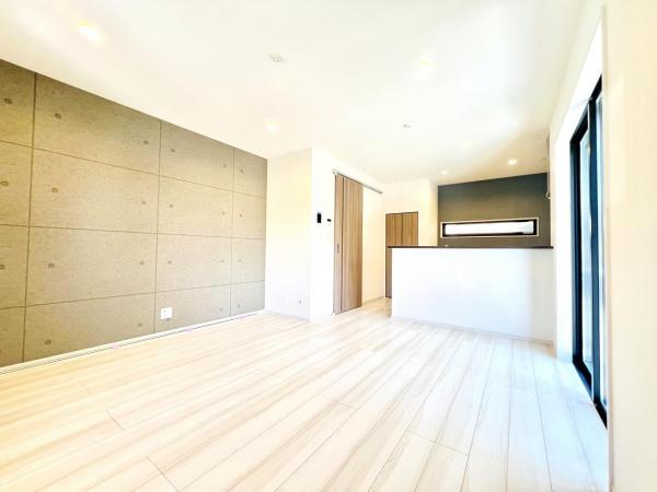 新築戸建 神奈川県横浜市旭区中沢１丁目 相鉄本線二俣川駅 4,350万円